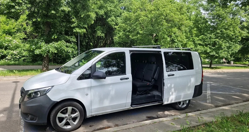 Mercedes-Benz Vito cena 91300 przebieg: 254000, rok produkcji 2017 z Kraków małe 46